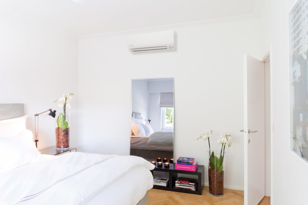 Ductless HVAC Services In Glendale, CA 2 DecorHR
